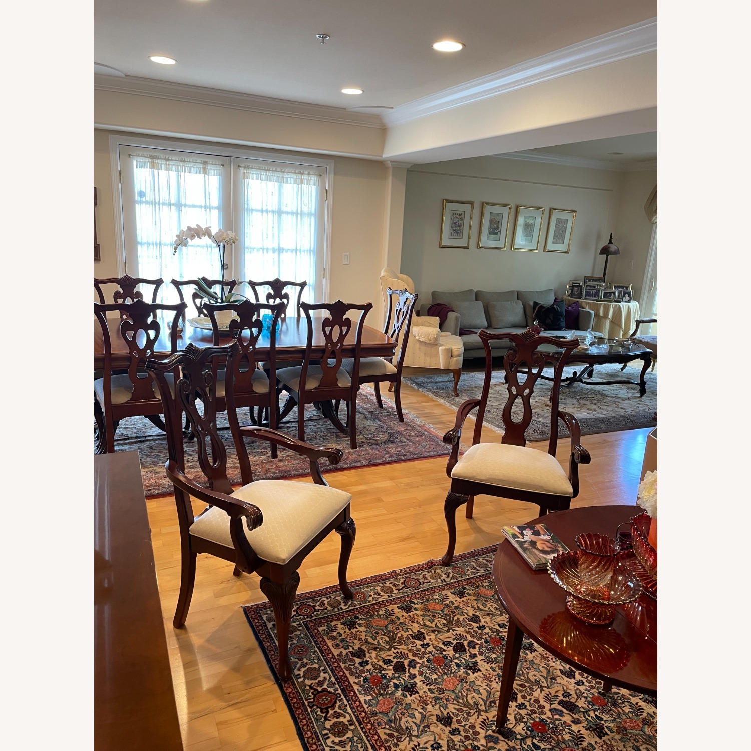 Thomasville Extendable Cherry Dining Set 6-12 Seat - image-10