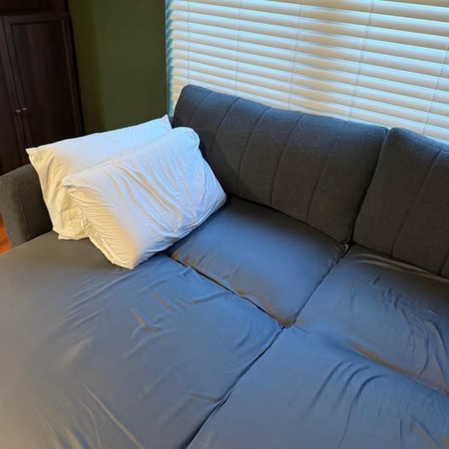 Serta Dark Gray Boucle Sleeper Sofa - image-2