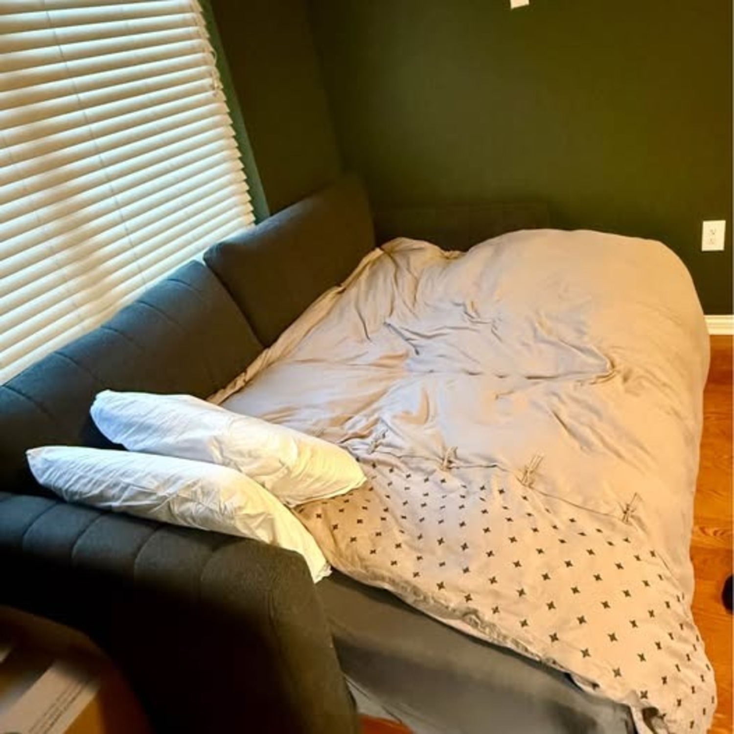 Serta Dark Gray Boucle Sleeper Sofa - image-3