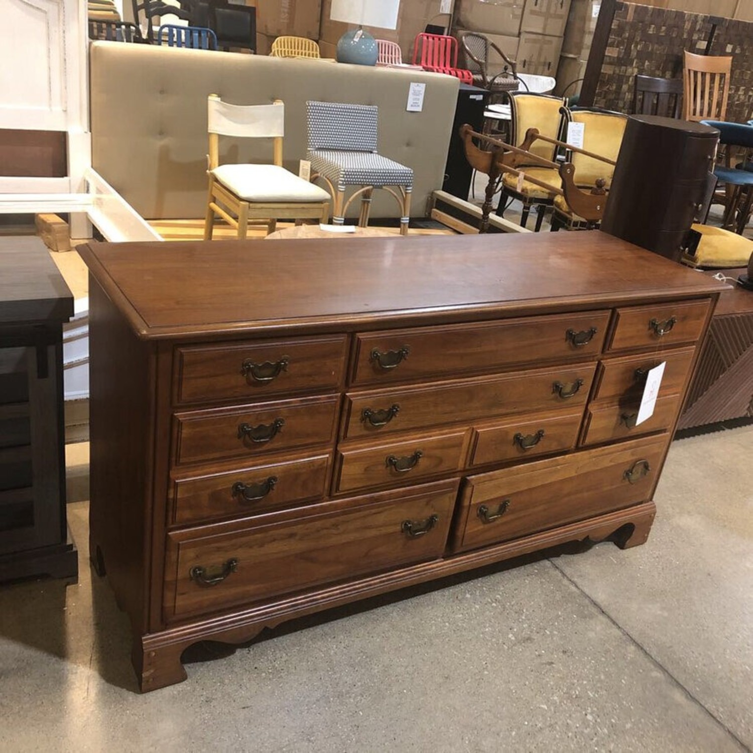 Early American 8-Drawer Dresser - image-6