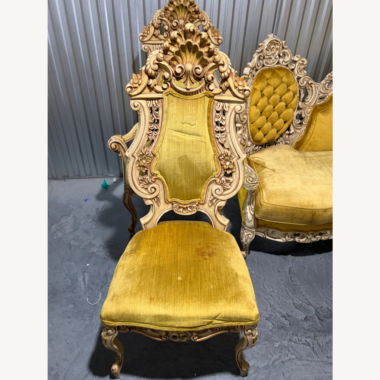 Vintage/Antique White Wood Dining Set - image-14