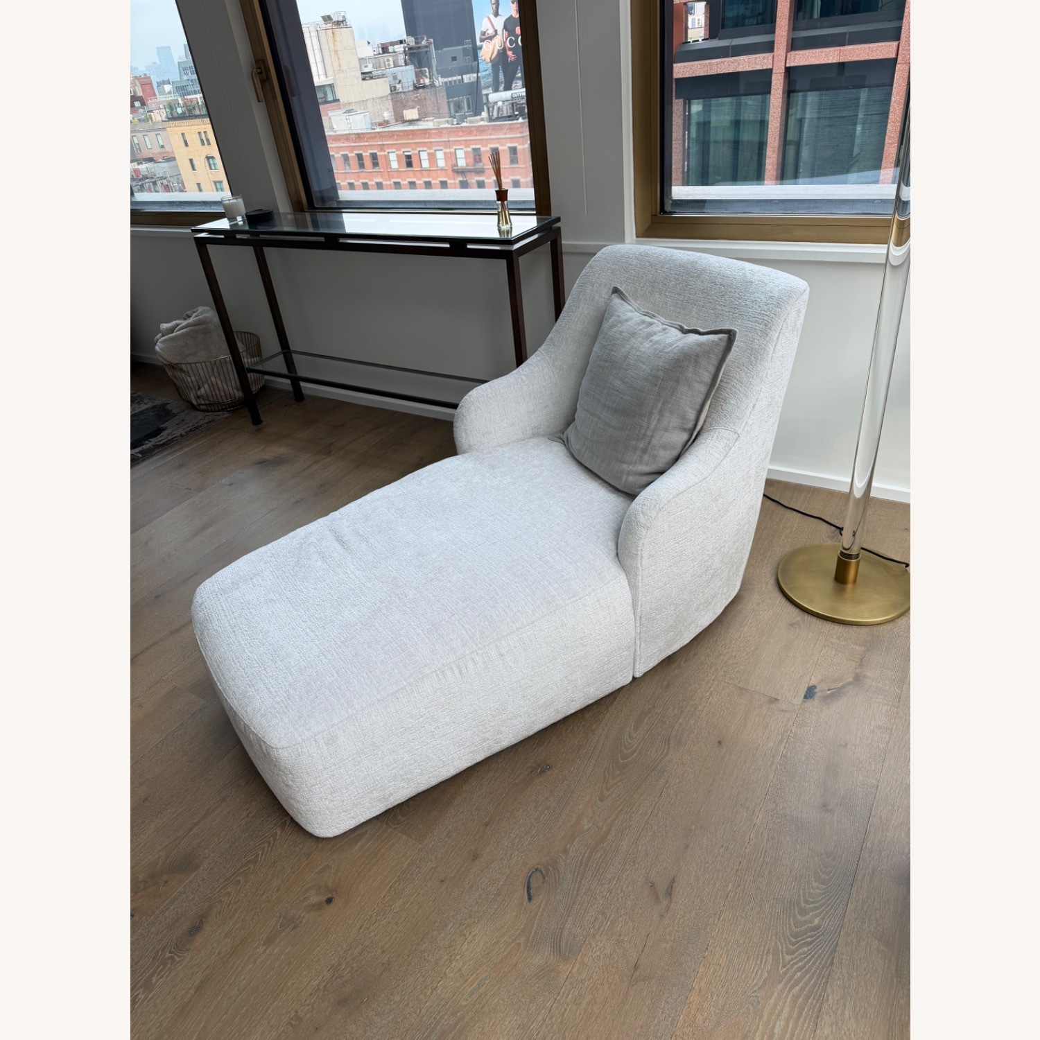 ABC Carpet Chaise Lounge - image-3