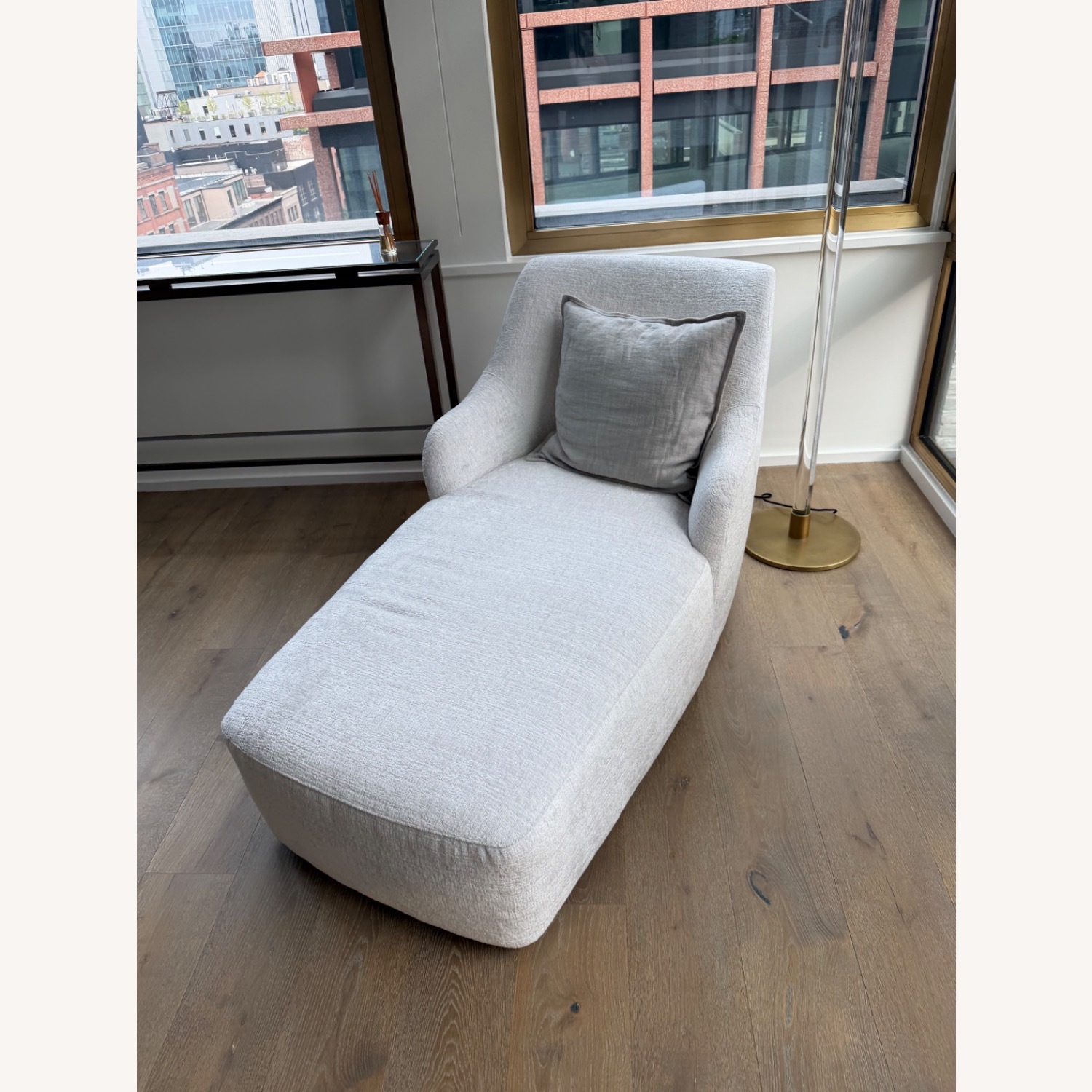 ABC Carpet Chaise Lounge - image-1