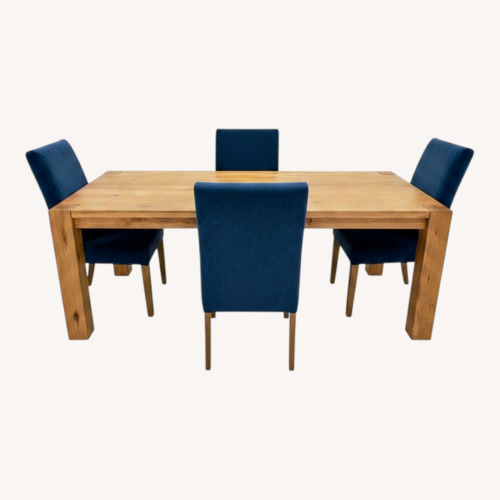 Used Reclaimed Oak Dining Set for sale on AptDeco