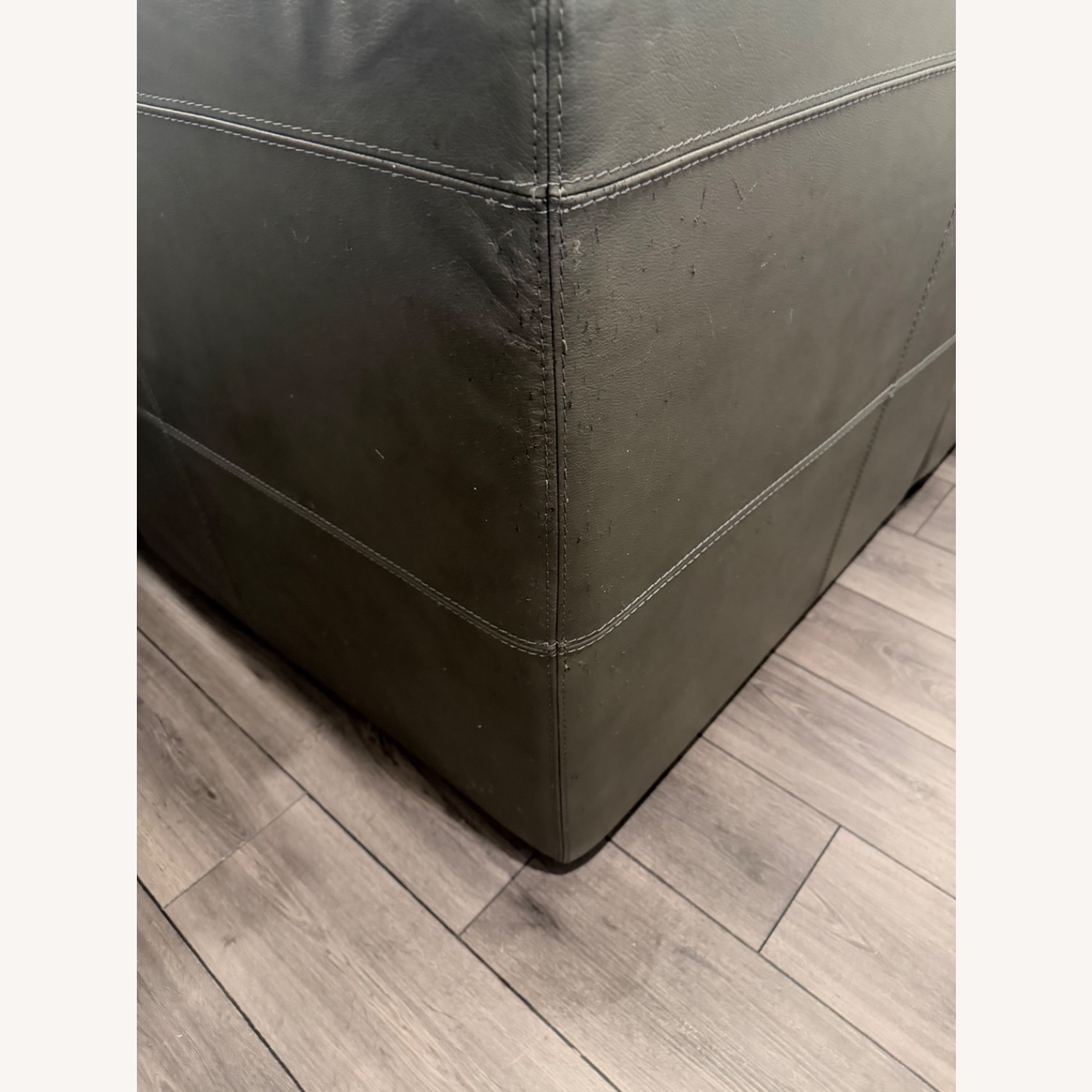 Chateau D’ax Sectional - image-4