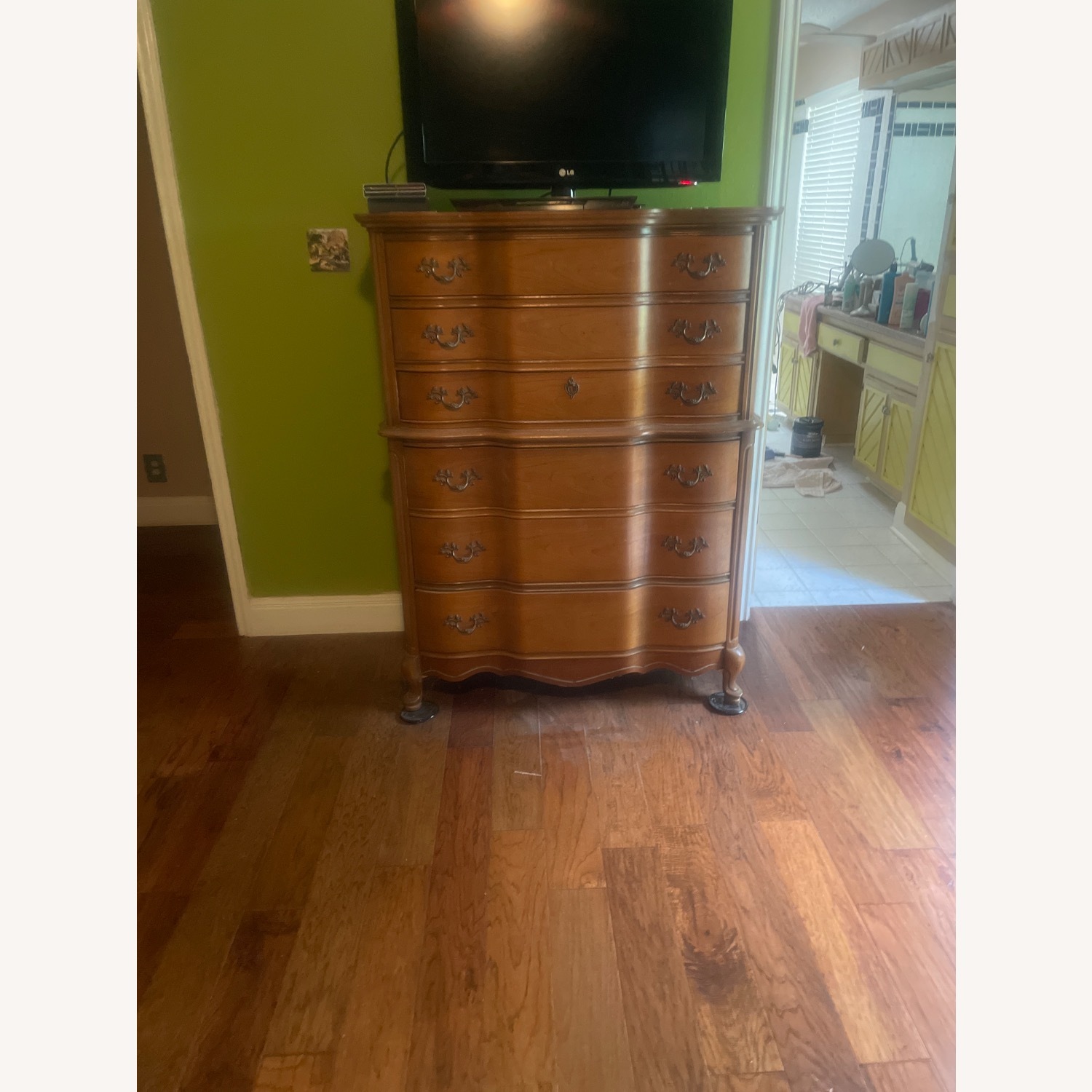 Vintage/Antique Finds Dark Brown Wood Dresser - image-2