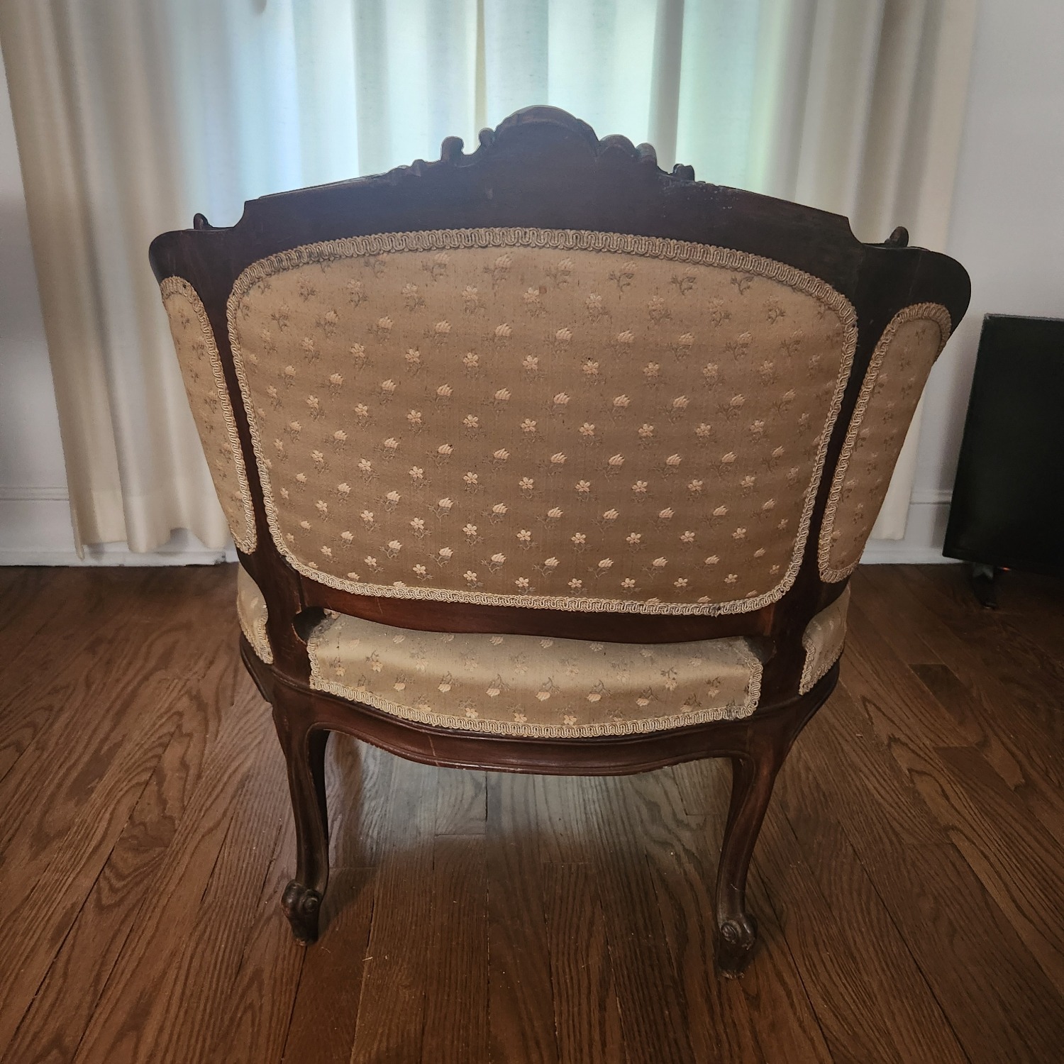 Vintage French Louis XV Bergere Arm Chair - image-3