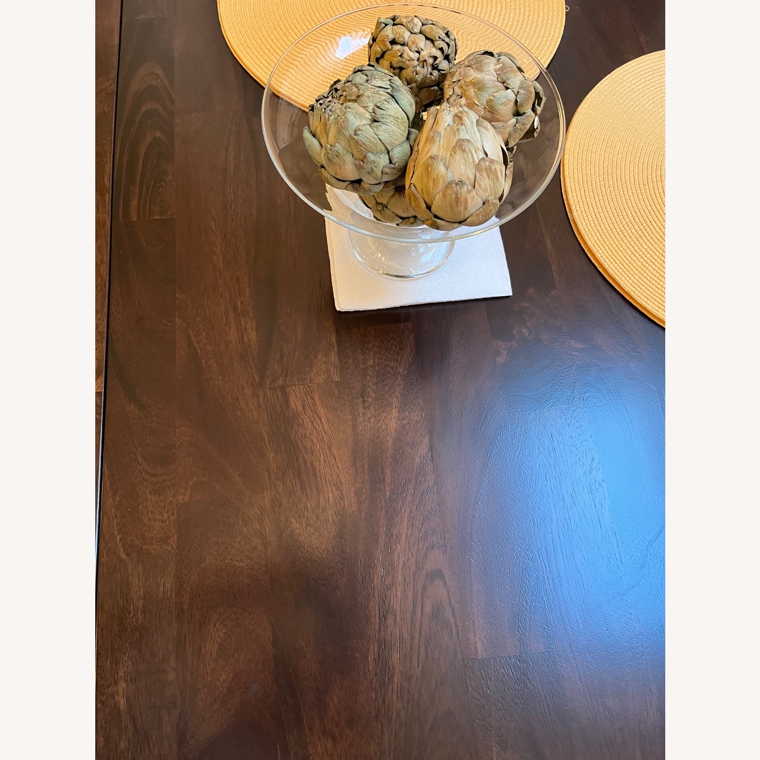 Cafe Table/Chairs - image-3