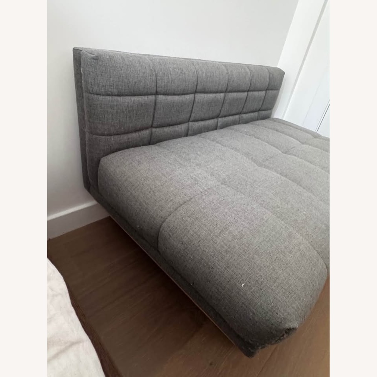Gus Modern Mulholland Sectional - image-4