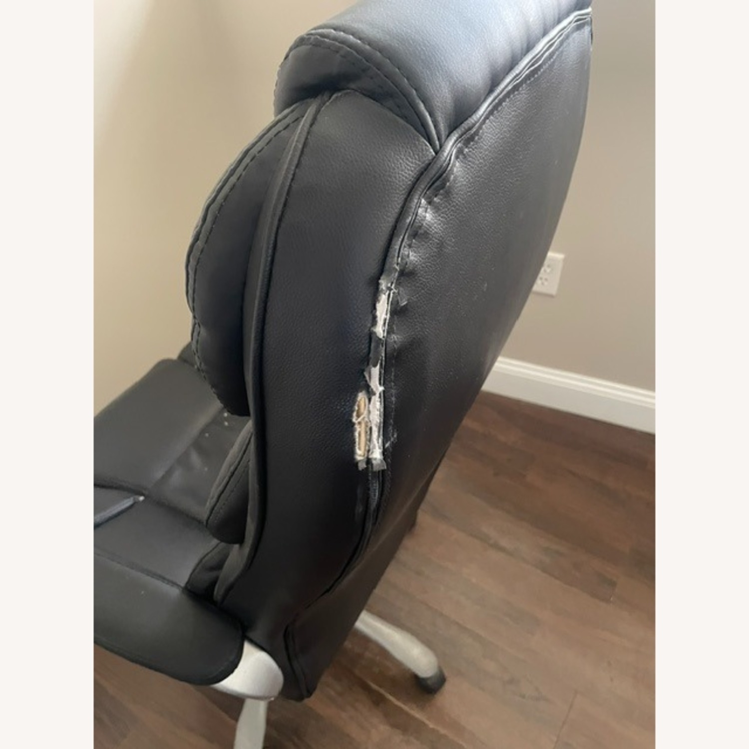 Black Leather Office Chair - image-4