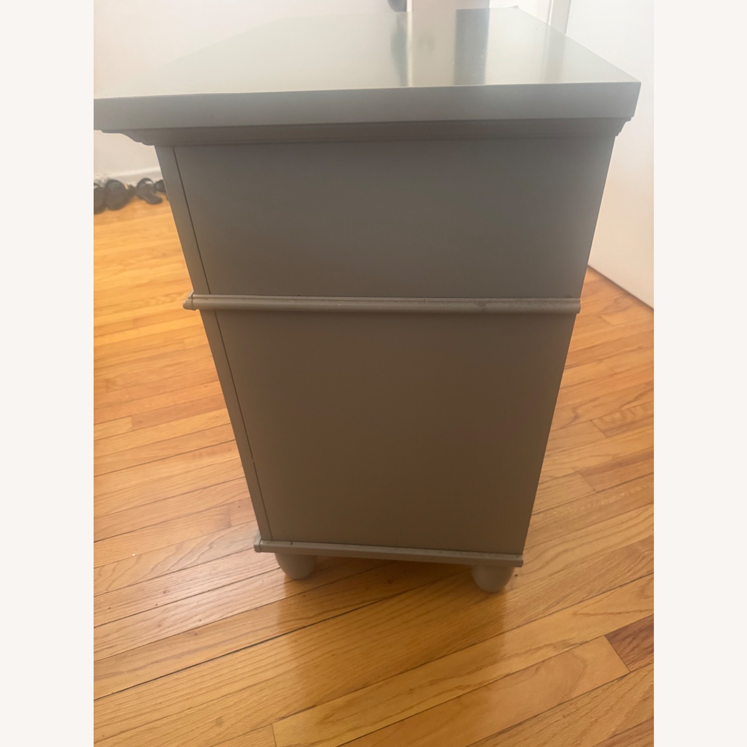 Bob's Discount Furniture Spencer Light Gray Nightstands - image-3