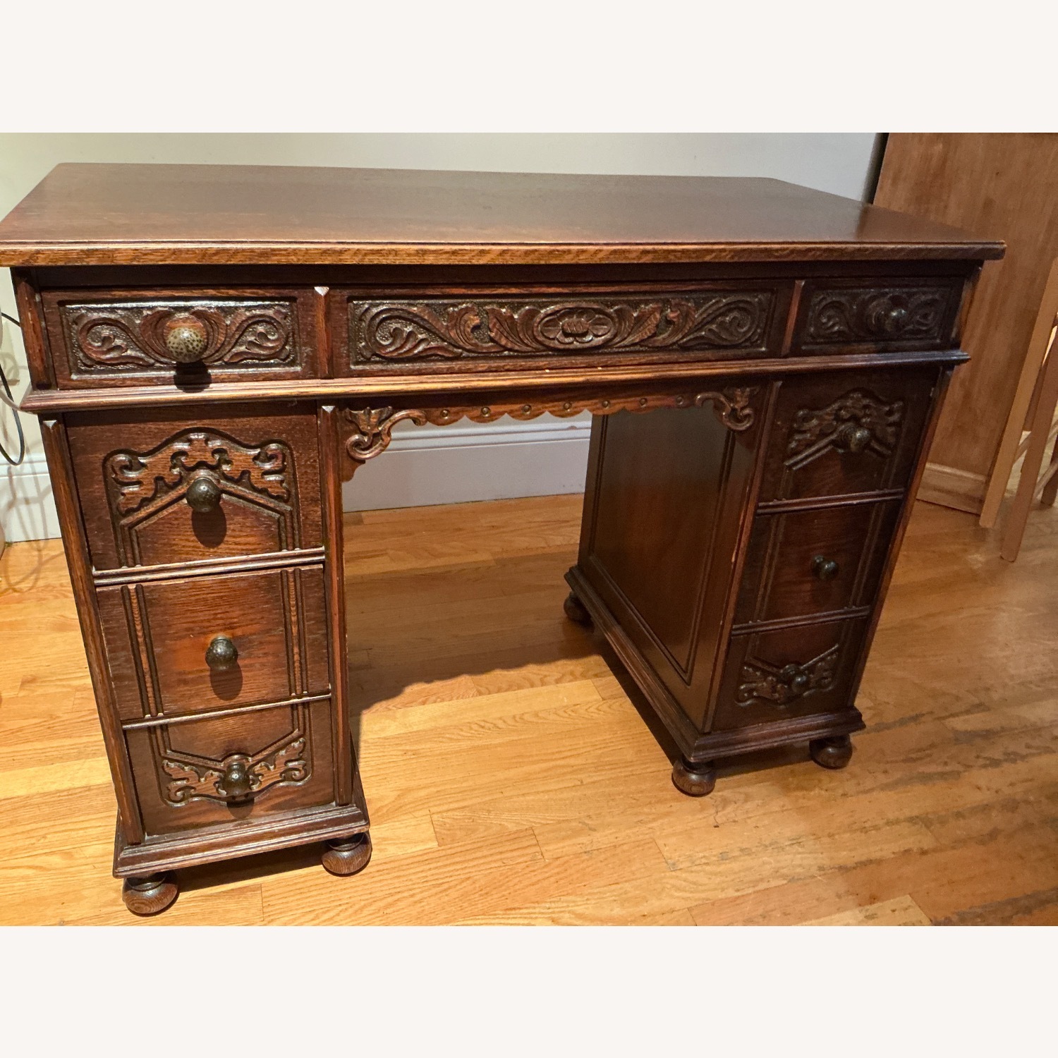 Vintage/Antique Delicately Carved Desk - image-1