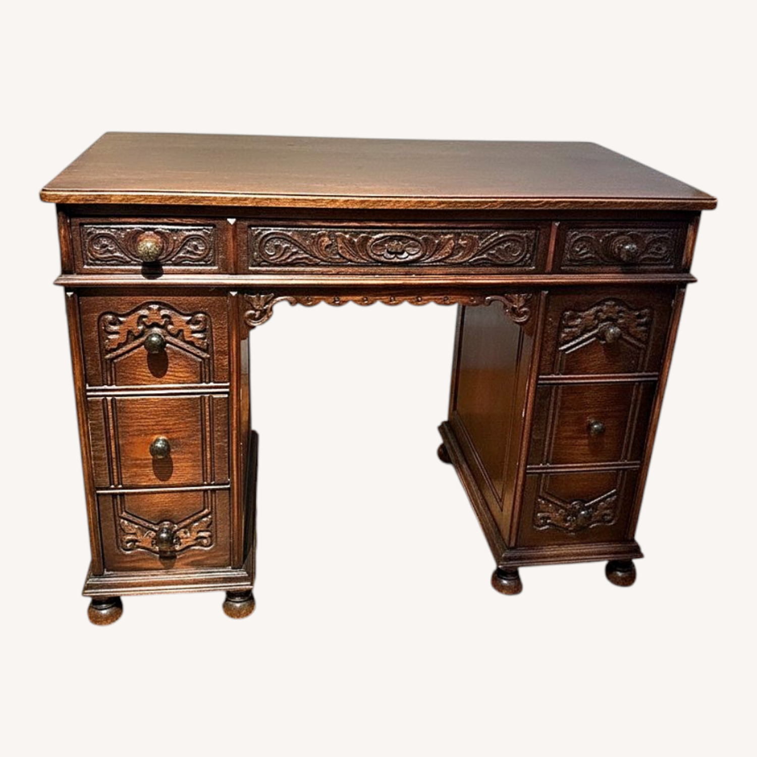 Vintage/Antique Delicately Carved Desk - image-0