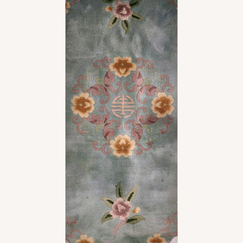 Used Vintage/Antique Finds Wool Area Rug 4' x 6' for sale on AptDeco
