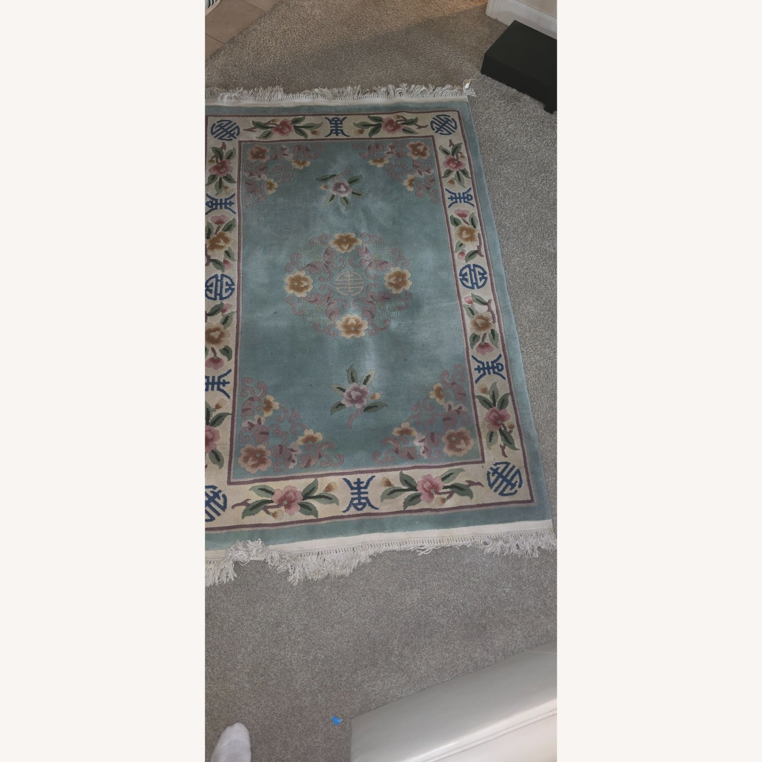 Vintage/Antique Finds Wool Area Rug 4' x 6' - image-5