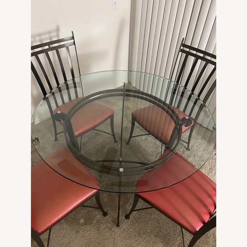 Used Contemporary Dining Set for sale on AptDeco