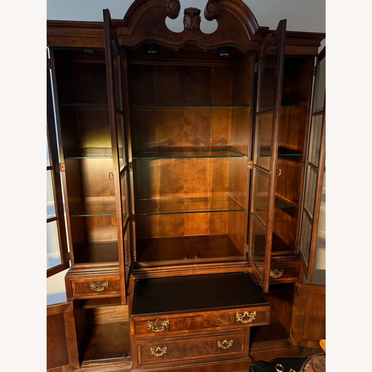 Bookcase/China - image-5