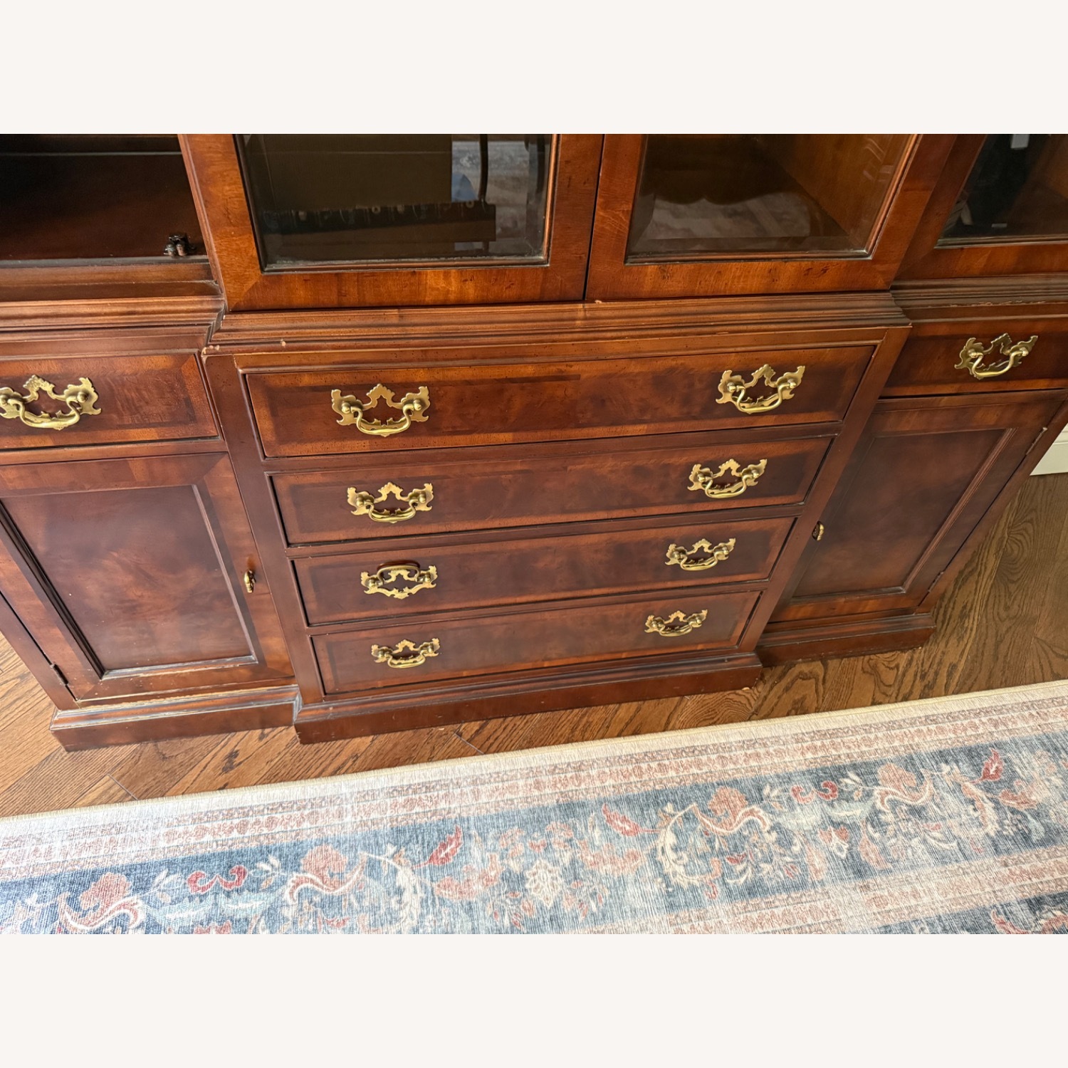 Bookcase/China - image-3
