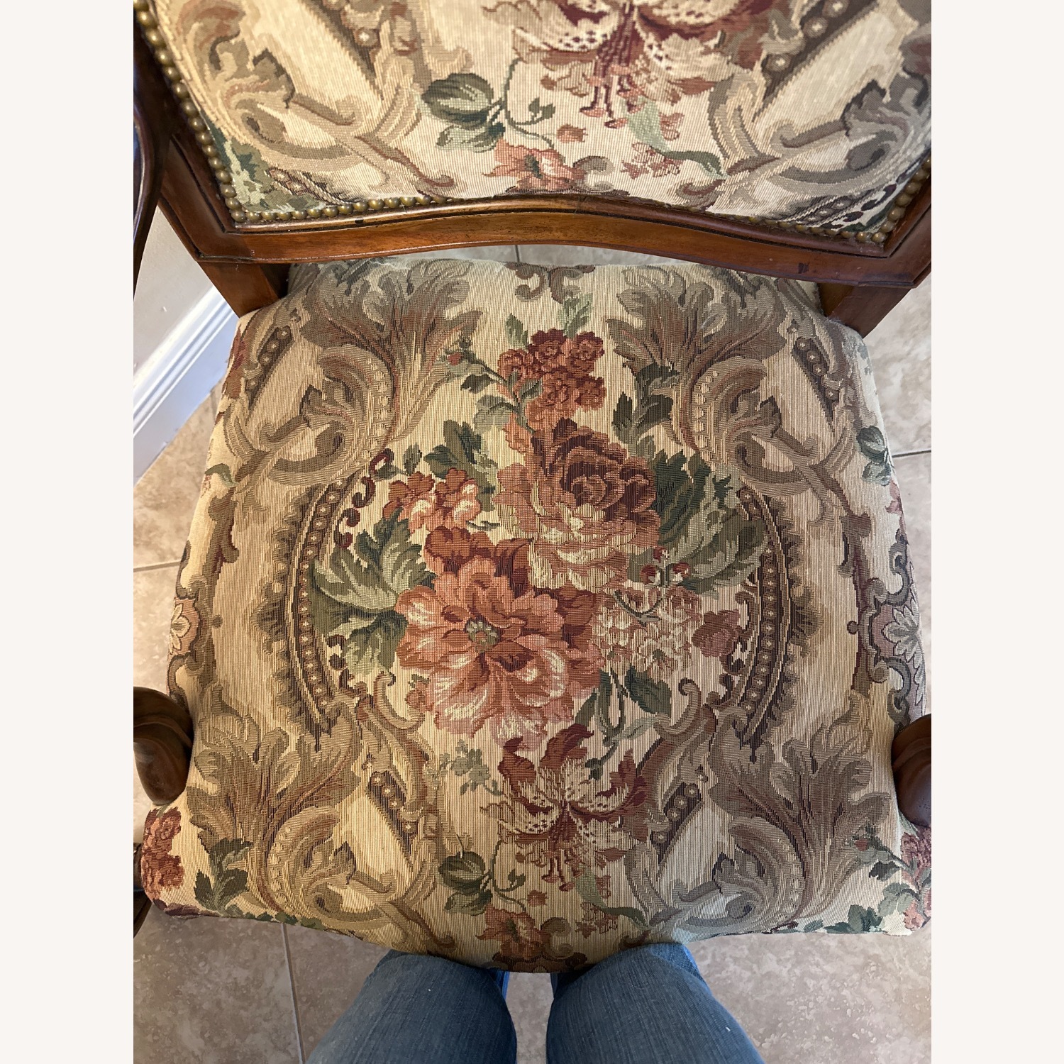 Henredon French Louis XV Tapestry Set of (2) - image-8