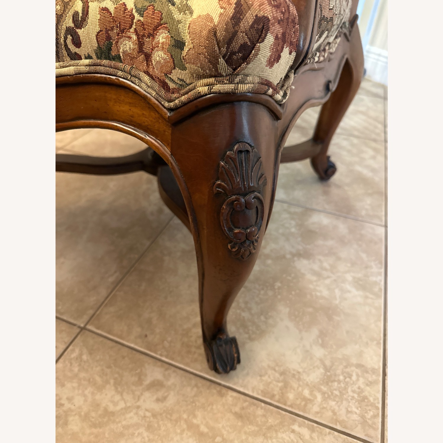 Henredon French Louis XV Tapestry Set of (2) - image-5