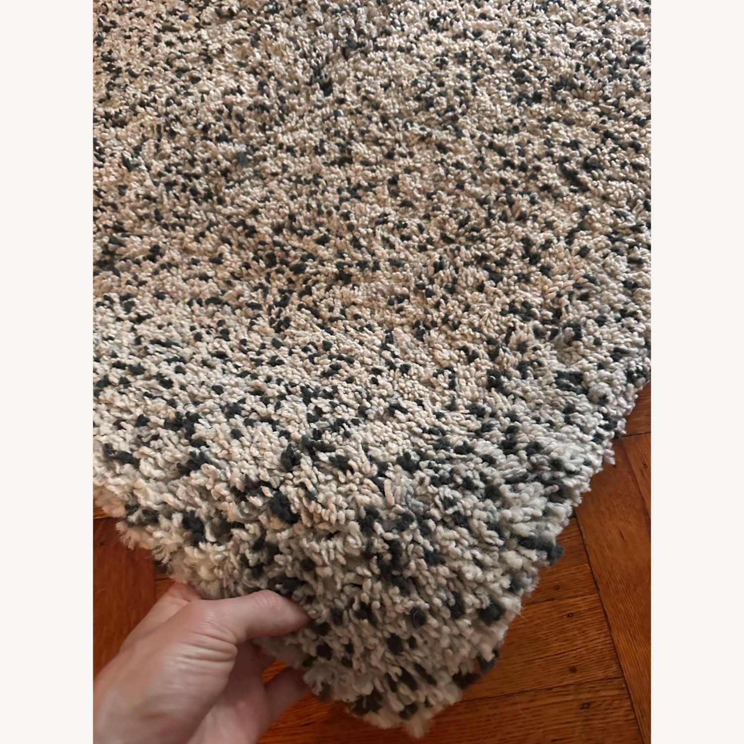 IKEA Large Vindum Rug 8'10" x 6'7" - image-3