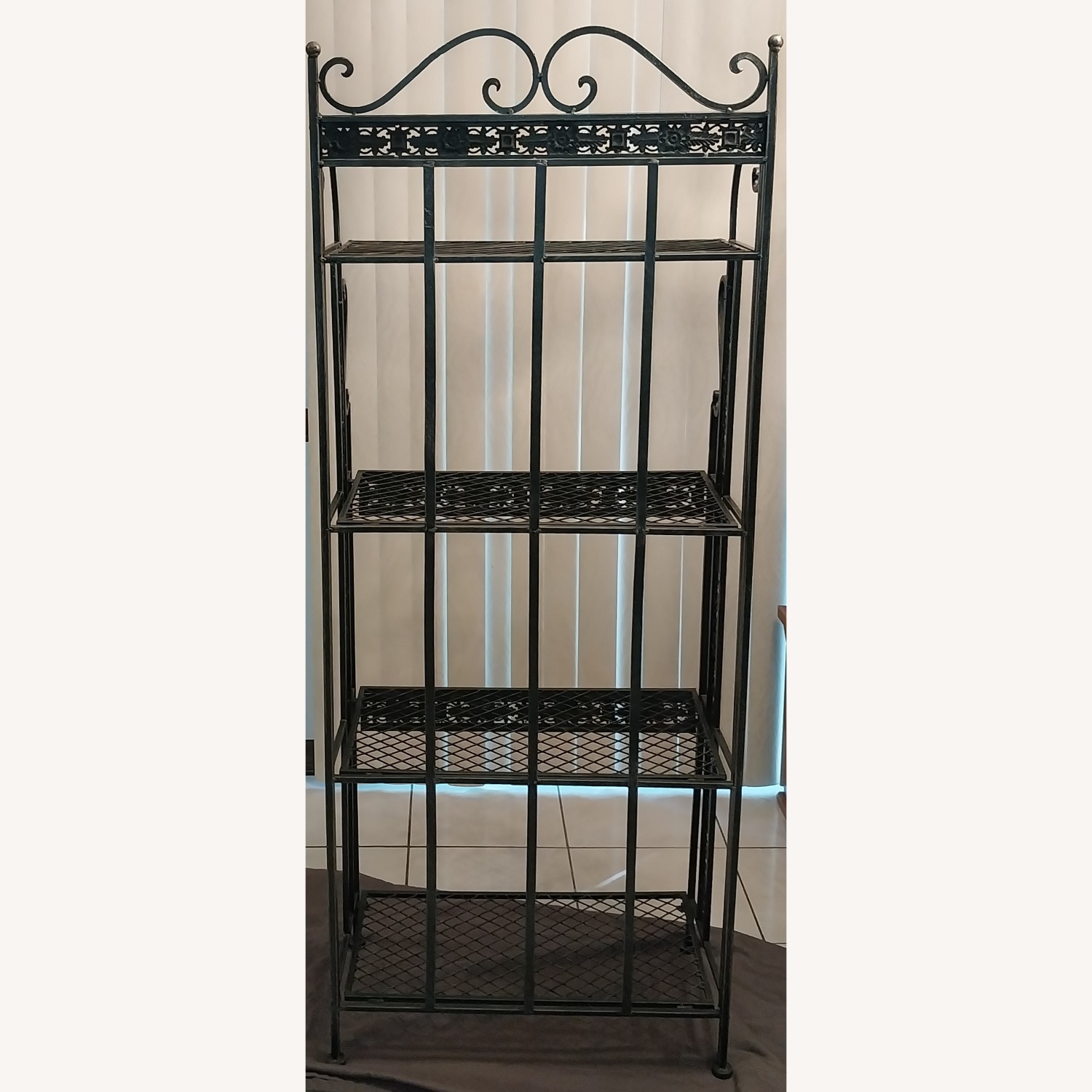 Metal Foldable Bakers Rack - image-5