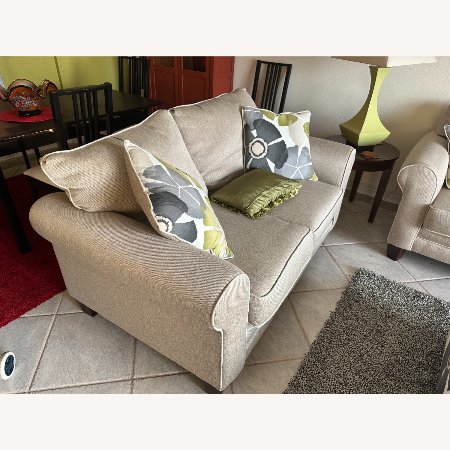 Rooms To Go Fabric 3+ Seater Sofa - image-2