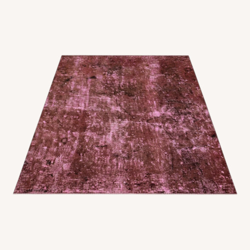 Used Vintage/Antique Finds Pink Wool Area Rug 8'6 x 11" for sale on AptDeco