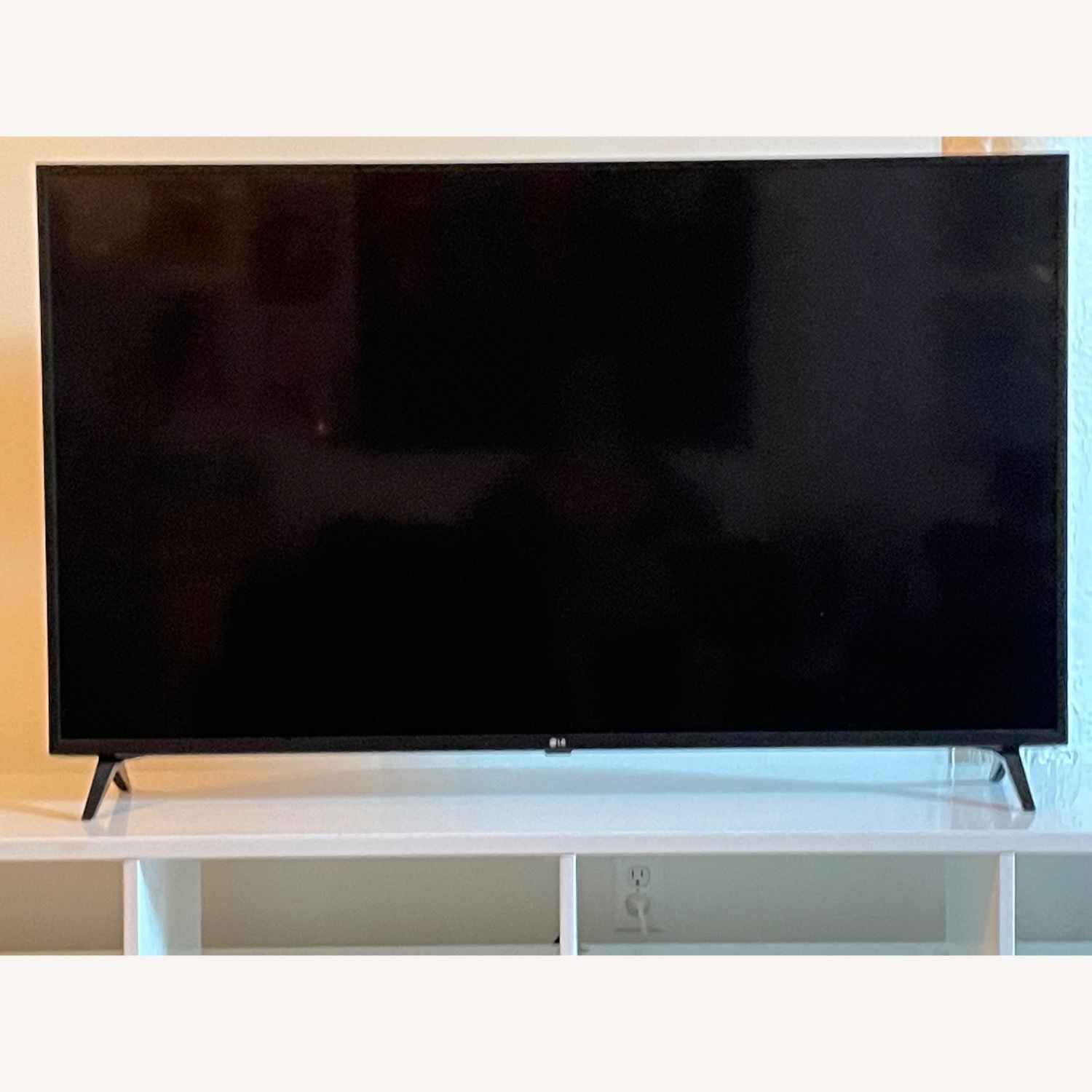 CB2 Chill 80" White High-Gloss Media Console - image-12