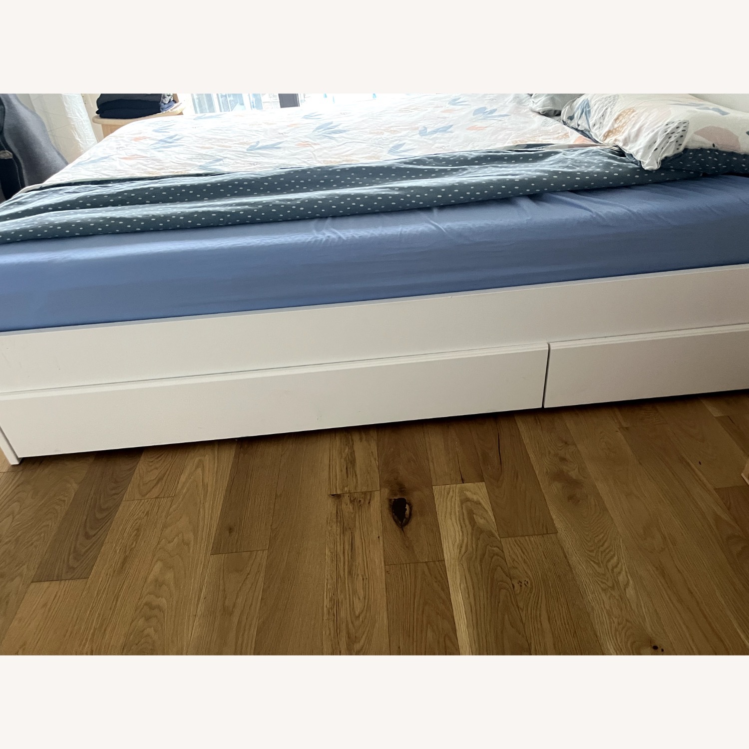 IKEA SONGESAND White Wood Queen Bed - image-3