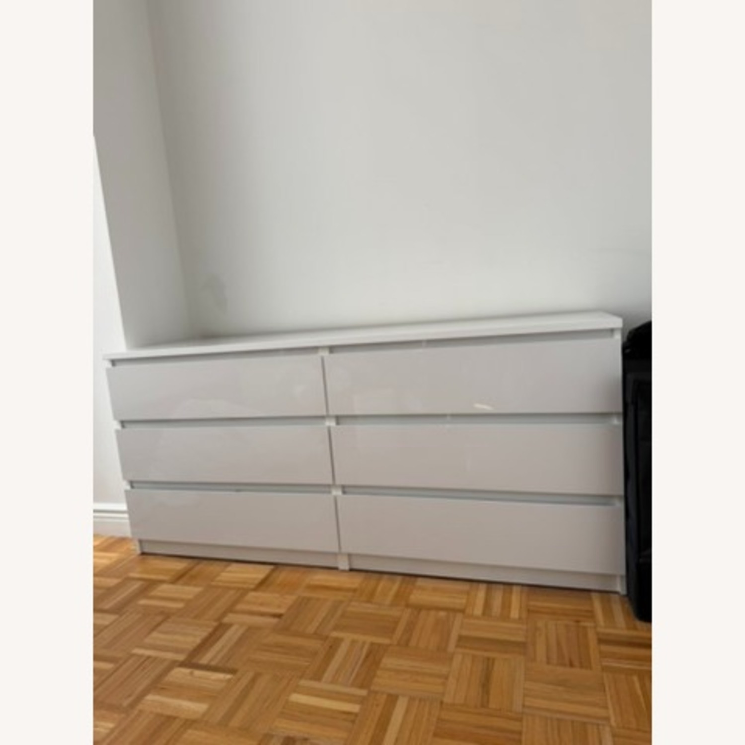 Jada 6 Drawer 60.5" W Double Dresser - image-1