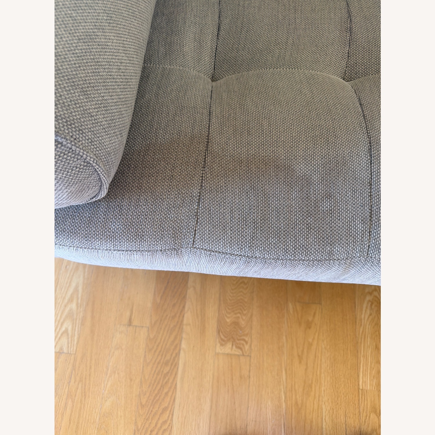 Light Gray 3+ Seater Sofa - image-4
