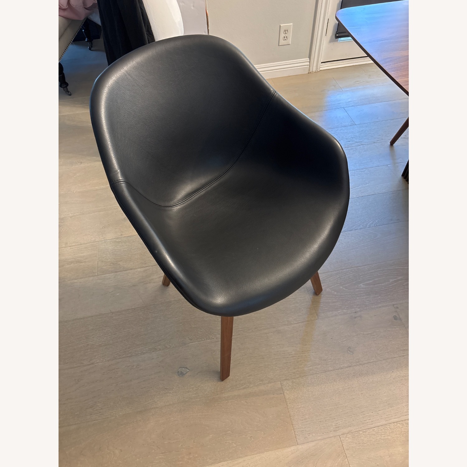 About a Chair 23 Armchair in Obsidian Leather  - image-2