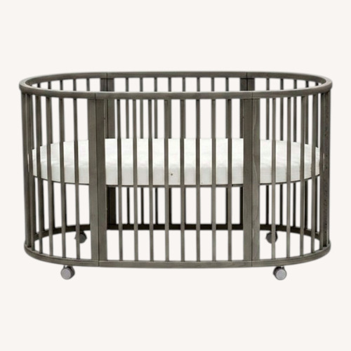Used Stokke Sleepi Oval Crib for sale on AptDeco