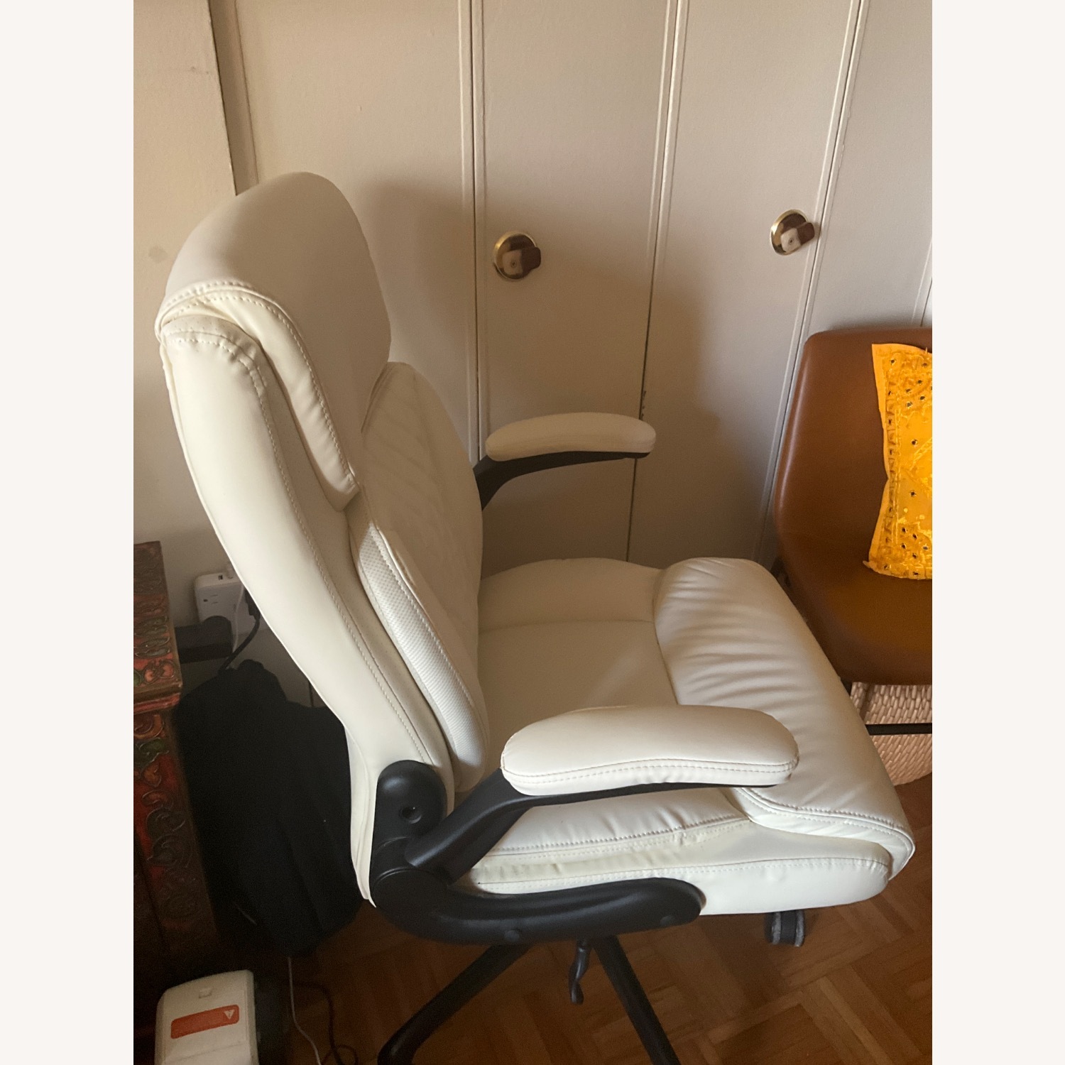 Youhauchair Executive Office Chair - image-3