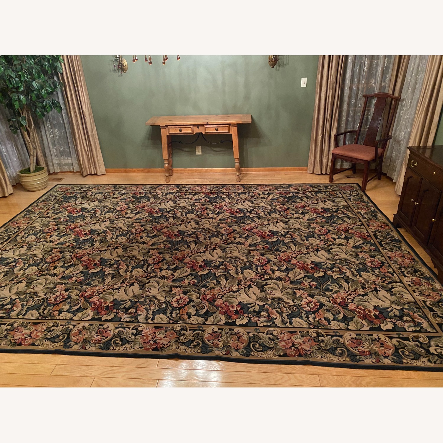 Needlepoint Area Rug 9' 9" x 13' 9"  Hand Knotted - image-4