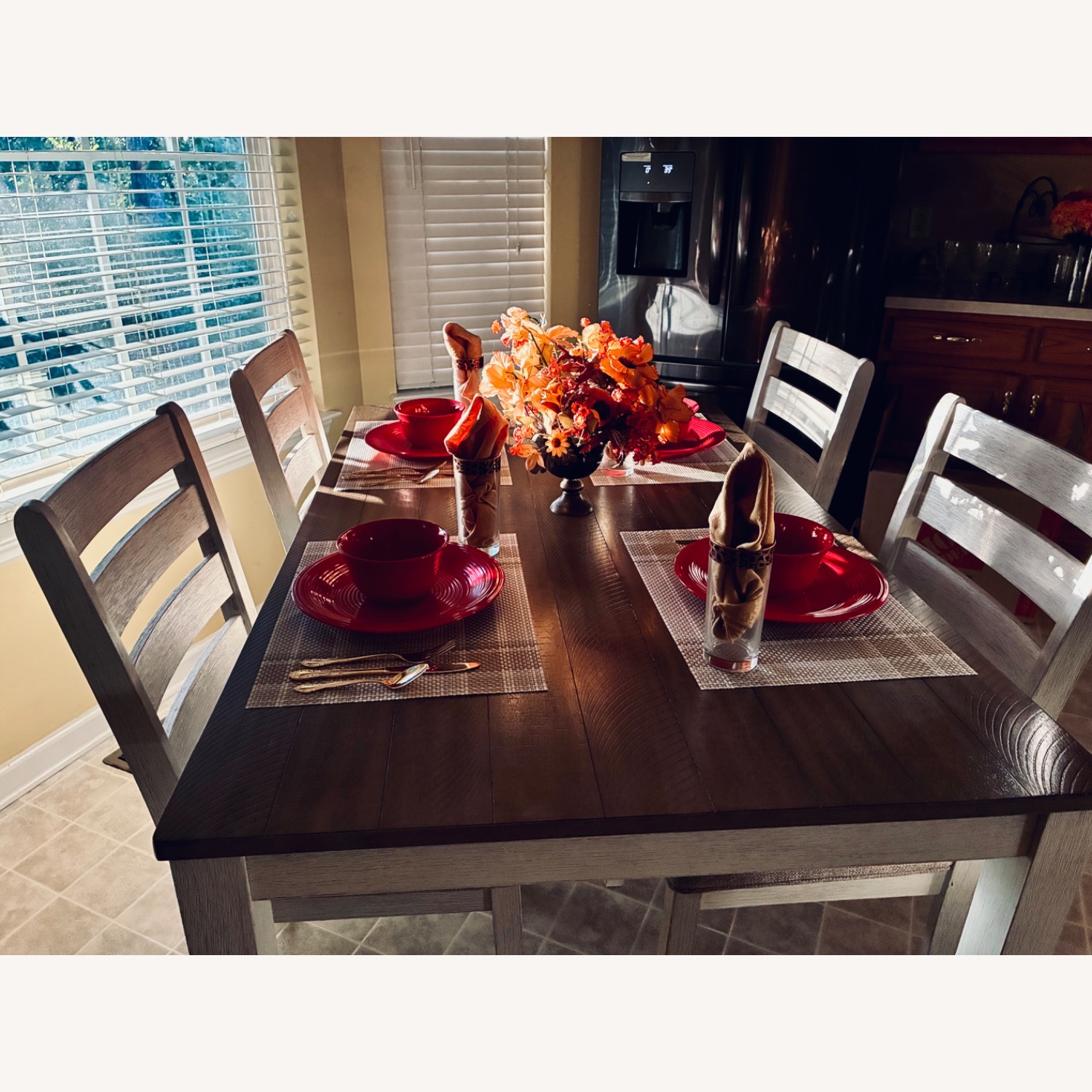 Farmhouse-Style Kitchen Table with 6 Chairs - image-5