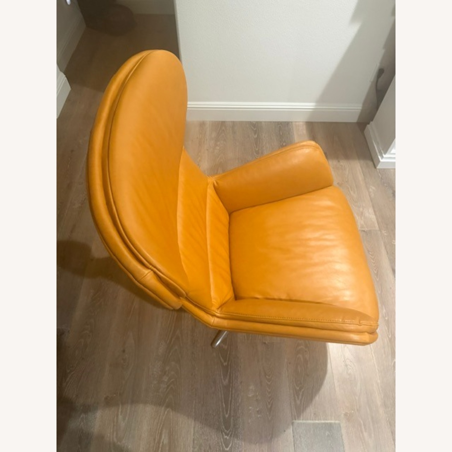 BoConcept Reno Lounge Chair - image-2