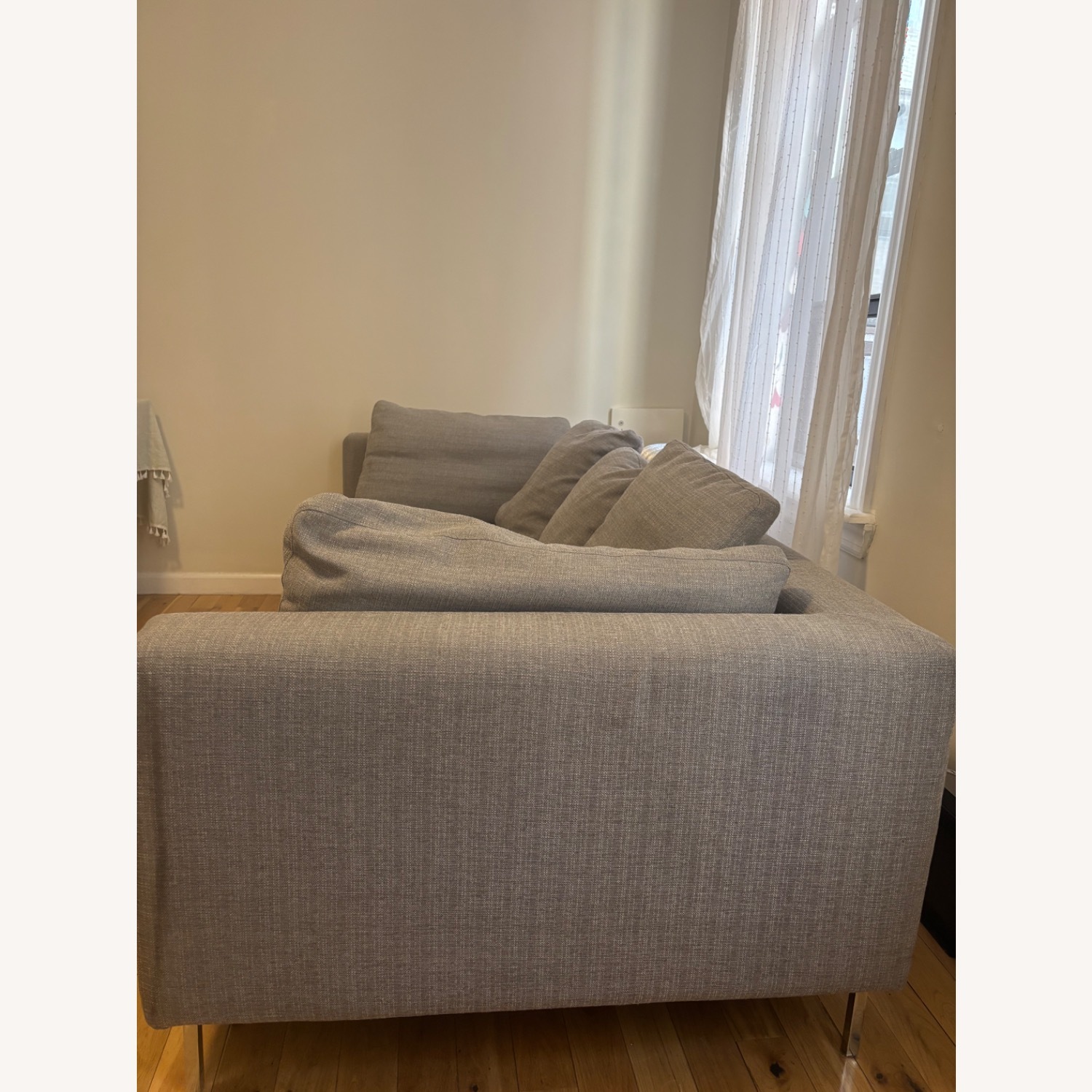 Rove Concept Gray Sandro Sofa - image-2