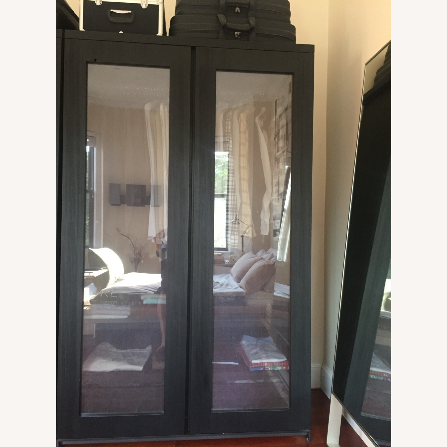 Vincent Van Duysen Surface Collection Wardrobe - image-2