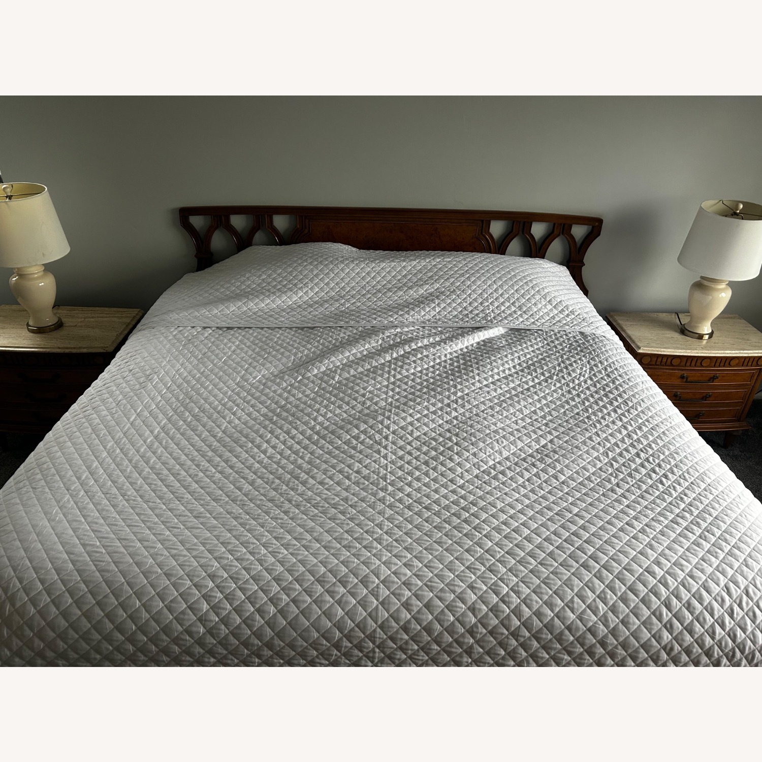 Vintage/Antique Light Brown Wood Full Bed - image-5