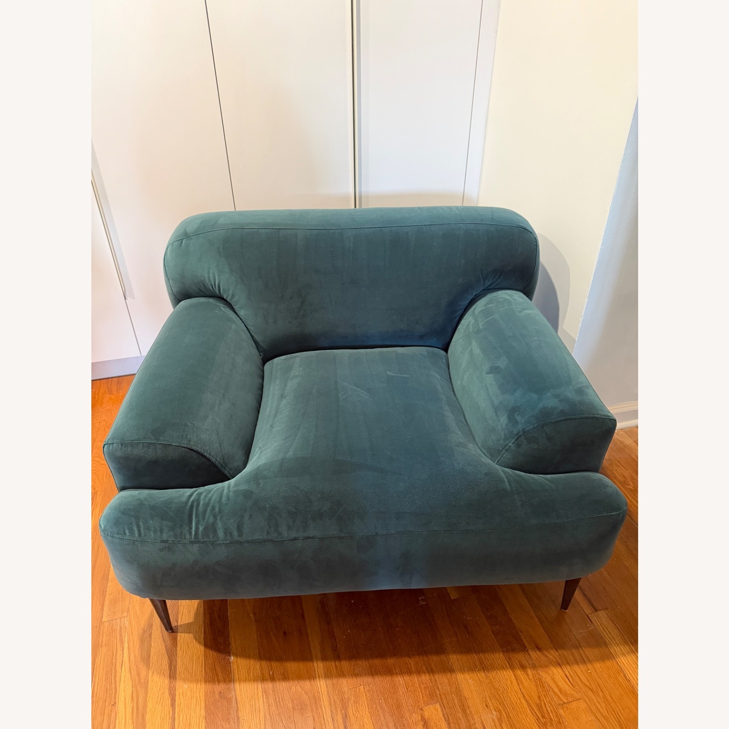 Article Abisko 42.5" Velvet Lounge Chair - image-1
