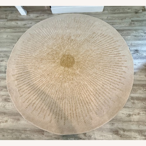 Used Safavieh Natural Wool Blend Area Rug 1' x 8' for sale on AptDeco