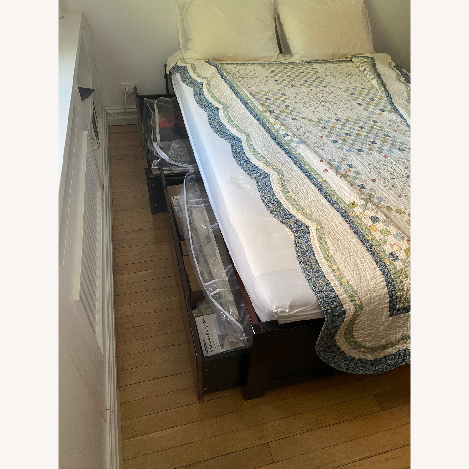 Atlantic Furniture Queen Storage Bed - image-16