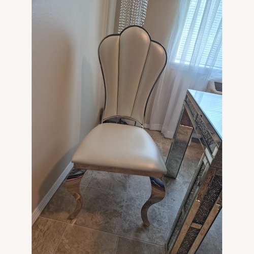 Used High Back Chairs for sale on AptDeco