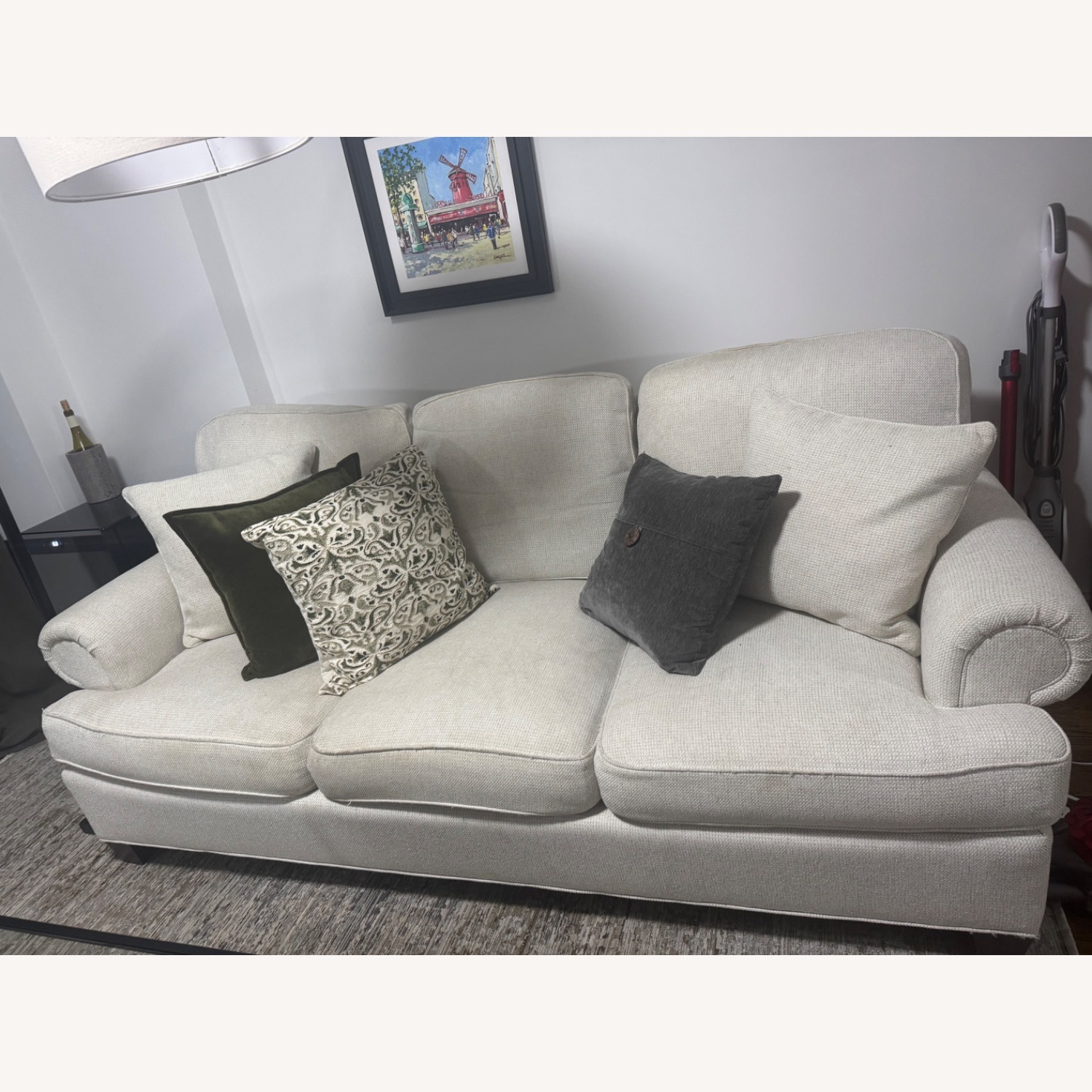 White Couch - image-3