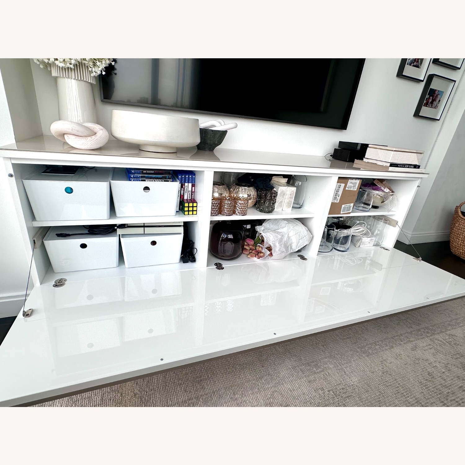 Italian Misura Emme White Gloss Laquered Sideboard - image-13