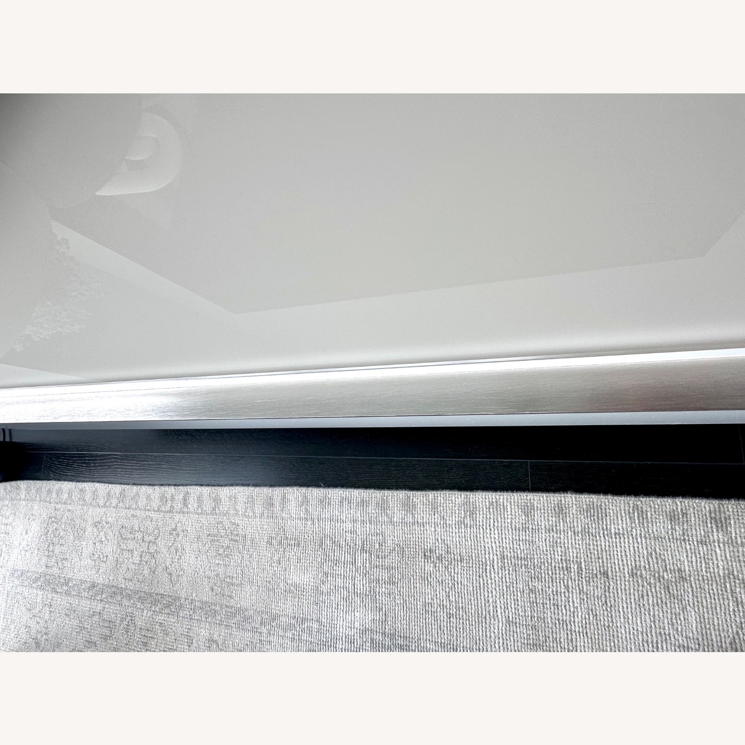 Italian Misura Emme White Gloss Laquered Sideboard - image-4