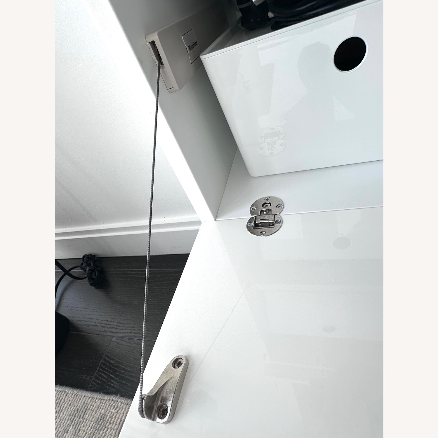 Italian Misura Emme White Gloss Laquered Sideboard - image-15