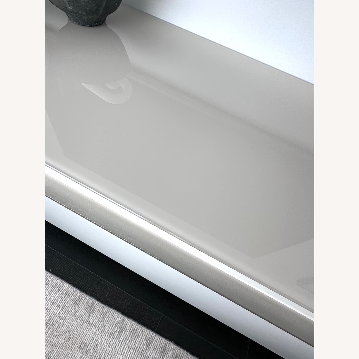 Italian Misura Emme White Gloss Laquered Sideboard - image-7